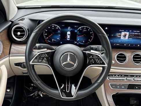Used 2021 Mercedes-Benz E 350 4MATIC Sedan w/ Premium Package image 22