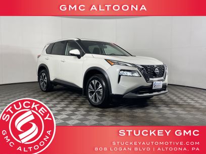 Used 2022 Nissan Rogue SV