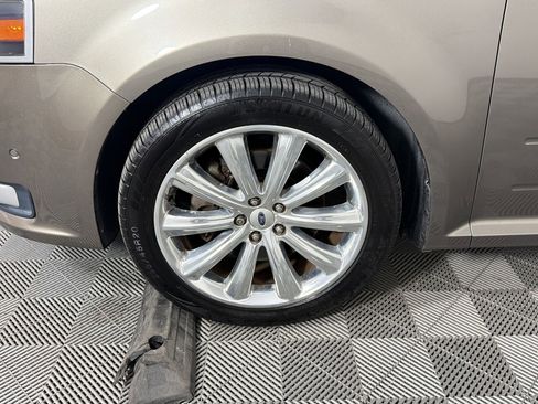 Used 2013 Ford Flex Limited FWD image 12