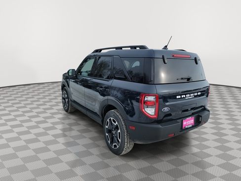 Used 2023 Ford Bronco Sport Outer Banks w/ Tech Package image 6