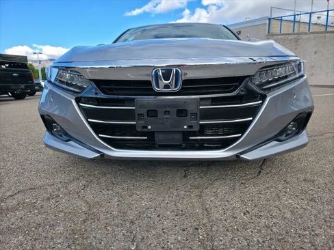Used 2021 Honda Accord Touring image 12