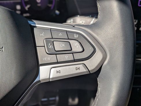 Used 2025 Volkswagen Atlas SEL Premium R-Line image 23