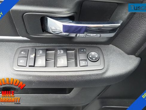 Used 2024 RAM 1500 Warlock AWD/4WD image 13