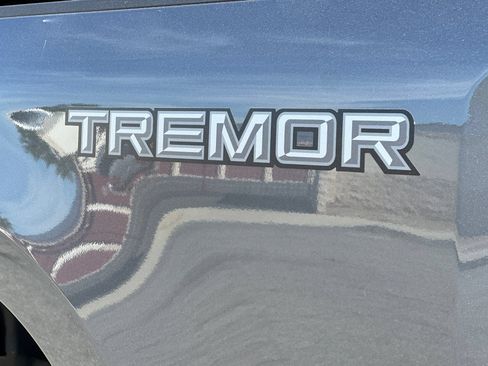 New 2026 Ford F250 Platinum w/ Tremor Off-Road Package AWD/4WD image 26