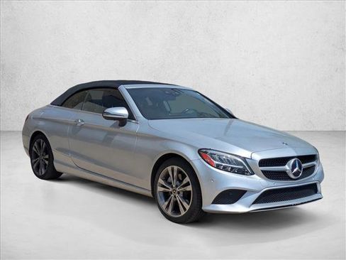 Used 2019 Mercedes-Benz C 300 Cabriolet image 3