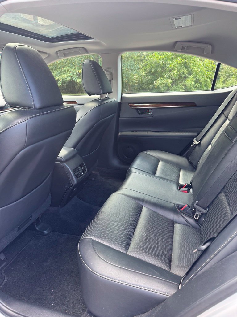 Used 2013 Lexus ES 350 w/ Luxury Pkg FWD image 10
