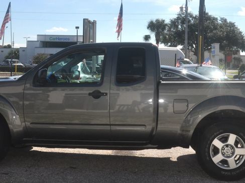 Used 2006 Nissan Frontier SE w/ (P01) Power Pkg RWD image 4