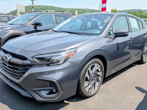 Used 2024 Subaru Legacy Limited AWD/4WD image 3
