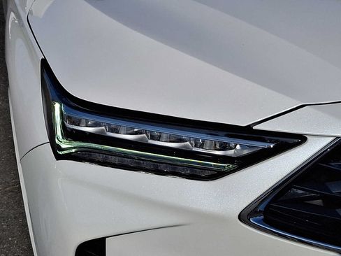 Certified 2026 Acura MDX SH-AWD w/ Advance Package image 9