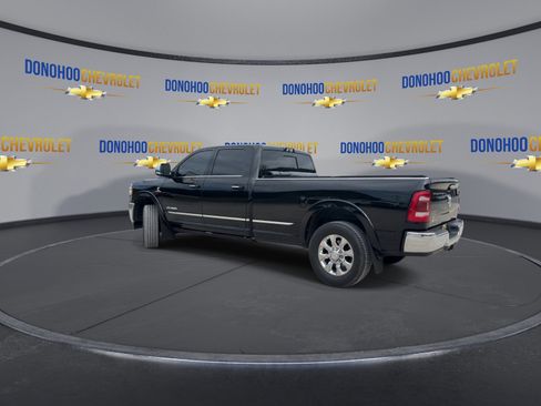 Used 2022 RAM 3500 Limited image 9