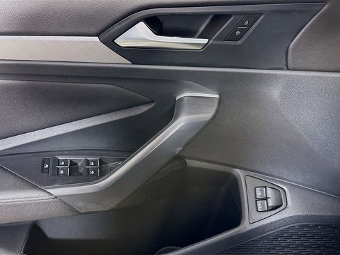 Used 2024 Volkswagen Jetta SE image 15