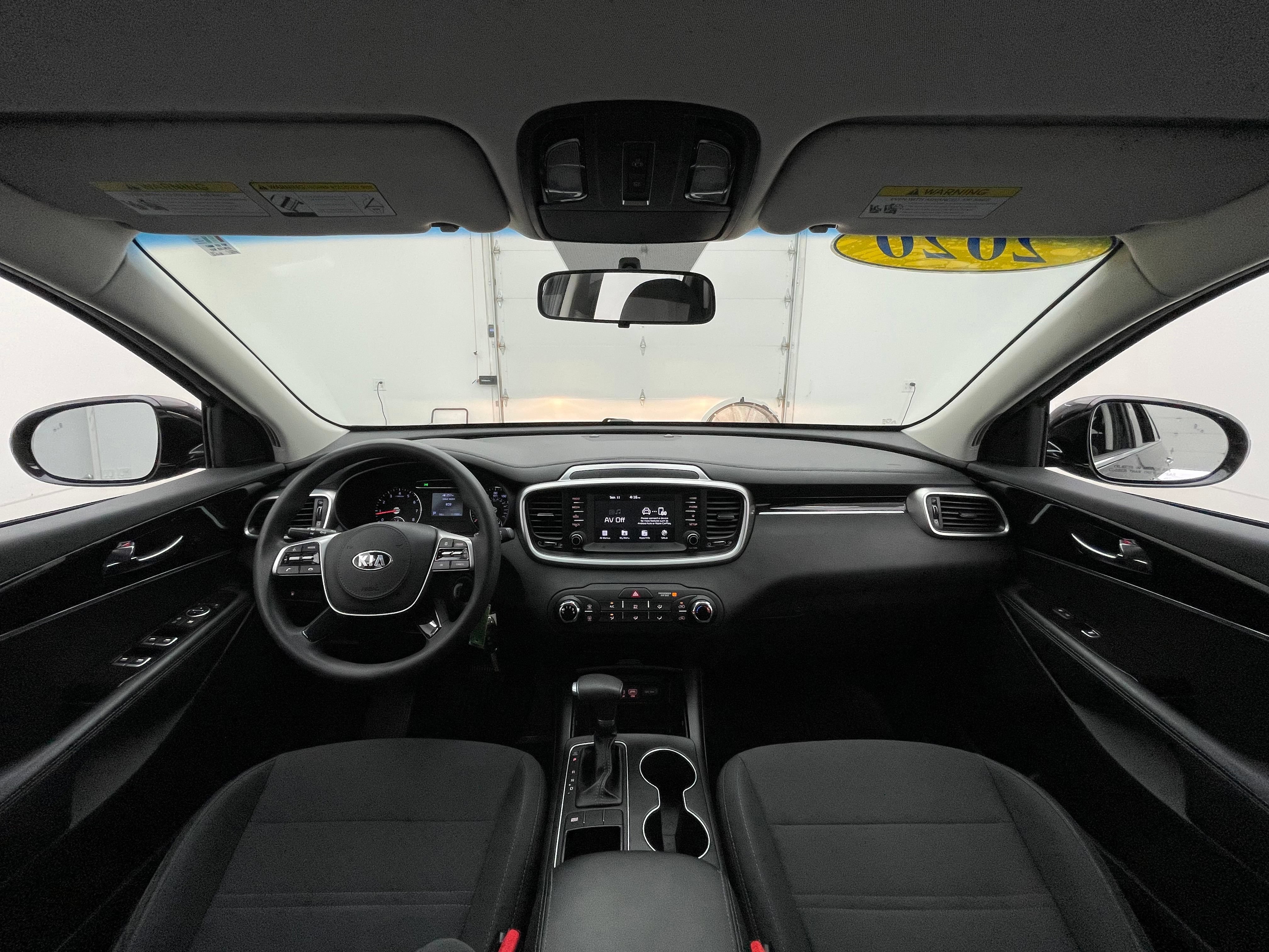 Used 2020 Kia Sorento LX FWD image 3