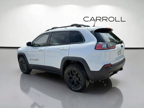 Used 2022 Jeep Cherokee Latitude w/ Sun & Sound Group AWD/4WD image 5