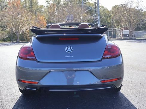 Used 2017 Volkswagen Beetle 1.8T Classic image 7