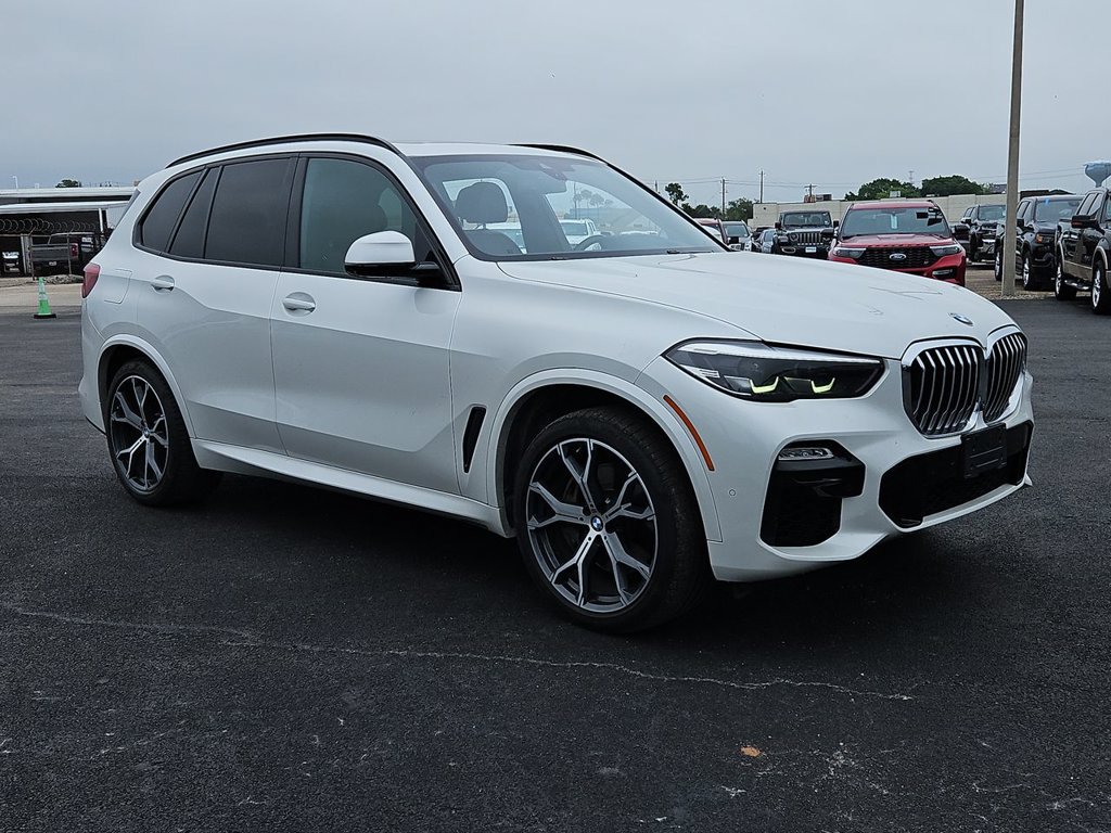 Used 2019 BMW X5 xDrive50i w/ M Sport Package AWD/4WD image 19