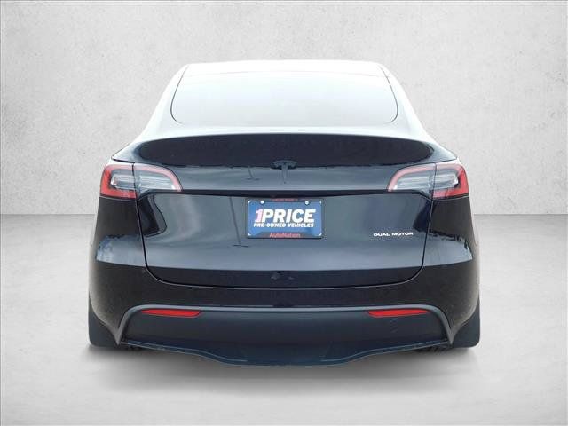 Used 2023 Tesla Model Y Long Range AWD/4WD image 12