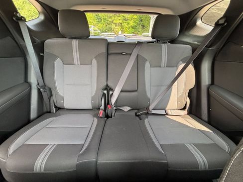 Used 2026 Chevrolet Blazer LT FWD image 34