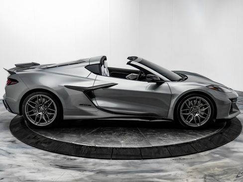 Used 2024 Chevrolet Corvette Z06 image 22