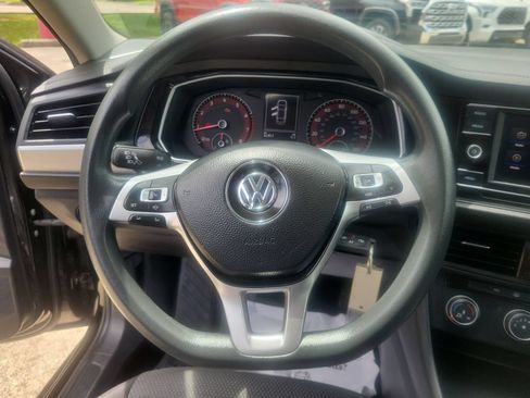 Used 2020 Volkswagen Jetta S FWD image 17