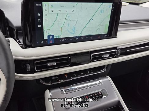 New 2026 Lincoln Aviator 2WD image 16