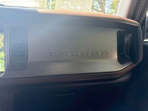 Used 2021 Ford Bronco Outer Banks AWD/4WD image 30