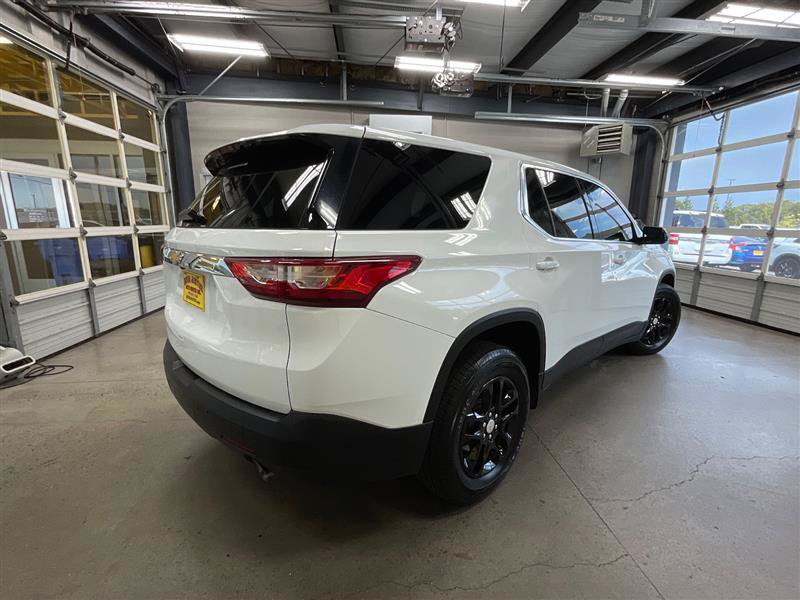 Used 2018 Chevrolet Traverse LS AWD/4WD image 5