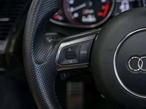 Used 2014 Audi R8 V10 image 33