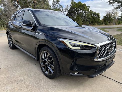 Used 2019 INFINITI QX50 Essential w/ Sensory Package image 1