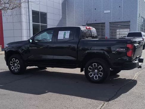 Used 2024 Chevrolet Colorado Z71 w/ Z71 Convenience Package 2 image 6