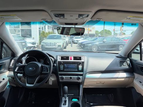 Used 2018 Subaru Outback 2.5i AWD/4WD image 26