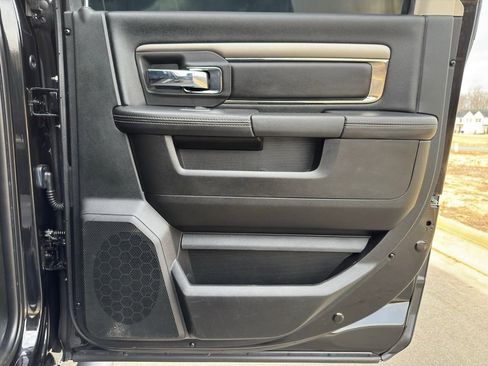 Used 2018 RAM 2500 Laramie w/ Sport Appearance Group image 26