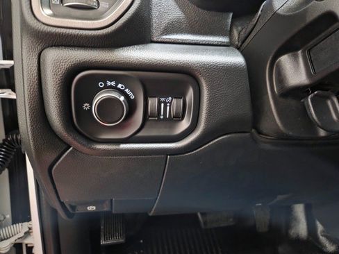 Used 2020 RAM 3500 Tradesman w/ Chrome Appearance Group AWD/4WD image 44