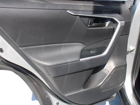 Certified 2025 Toyota RAV4 LE FWD image 12