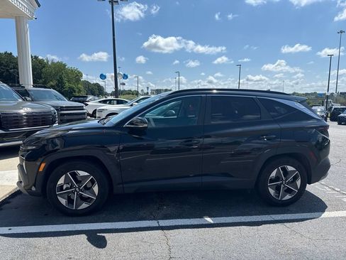 Used 2025 Hyundai Tucson SEL FWD image 4
