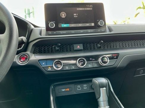 Certified 2024 Honda CR-V EX image 17