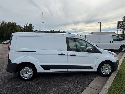 Used 2017 Ford Transit Connect XL FWD image 3