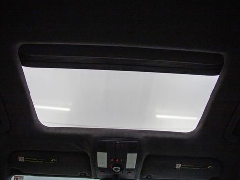 Used 2009 Audi S8 4dr Sedan image 54