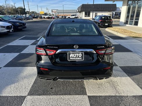 Used 2023 Nissan Maxima Platinum w/ Sport Mat Group image 4