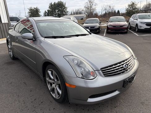 Used 2003 INFINITI G35 Base 2dr Coupe w/ Performance Tire & Wheel Pkg image 4