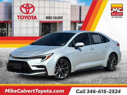 Used 2024 Toyota Corolla SE FWD image 1