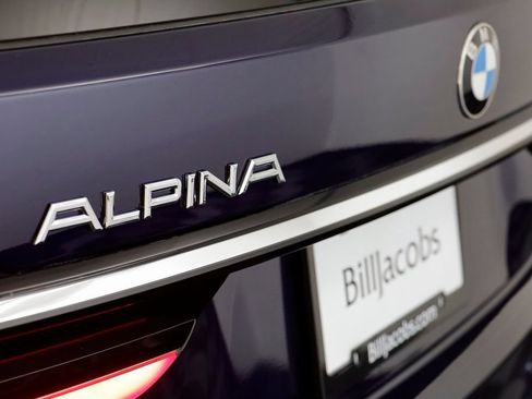 New 2026 BMW ALPINA XB7 AWD/4WD image 28