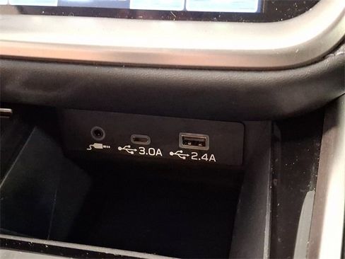 Certified 2025 Subaru Legacy Premium image 22