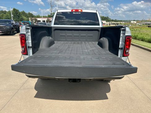 Used 2026 RAM 2500 Big Horn AWD/4WD image 21