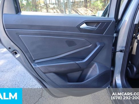 Used 2024 Volkswagen Jetta SE image 22