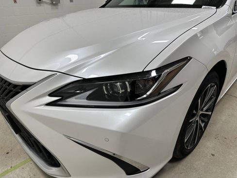 Used 2025 Lexus ES 350 w/ Premium Package image 6