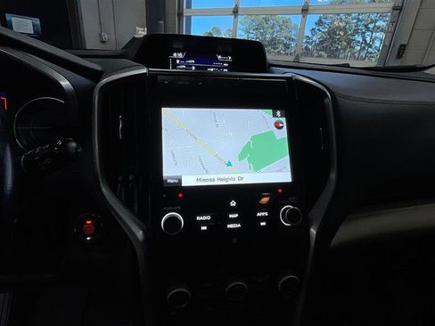 Used 2019 Subaru Ascent Limited image 17