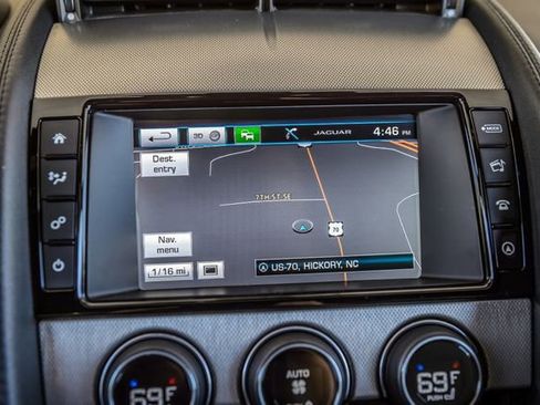 Used 2017 Jaguar F-TYPE Convertible RWD image 31