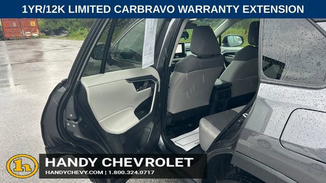 Used 2025 Toyota RAV4 XLE w/ Convenience Package AWD/4WD image 30