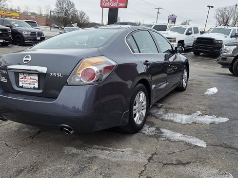 Used 2010 Nissan Altima 2.5 SL w/ SL Pkg image 7