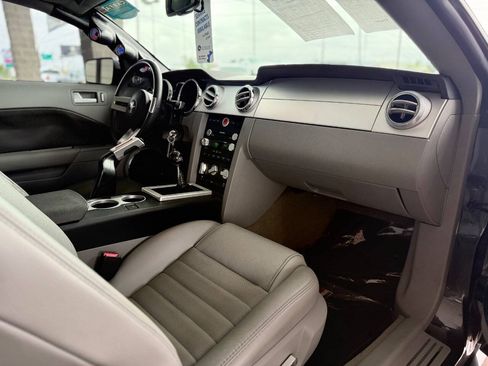 Used 2008 Ford Mustang GT Premium RWD image 47
